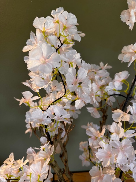 Hoge Kunstbloesemboom 240 cm – Handgemaakt & Kant-en-Klaar - Gratis geleverd