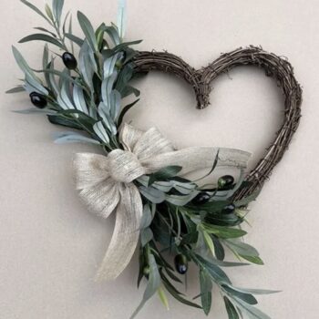 Kunstbloemen - Hartvormig - olijftakken - Krans - 45cm