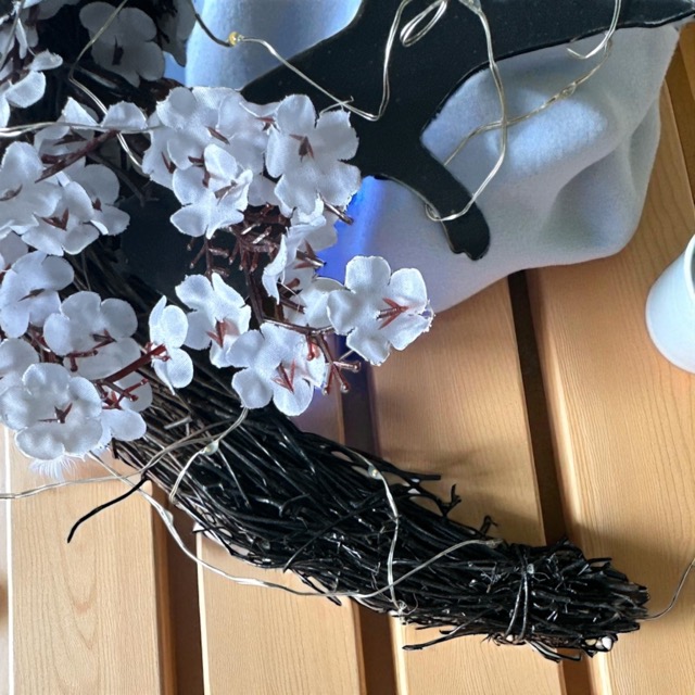 Halve Maan Krans met Kat - verlichting - zwart wit