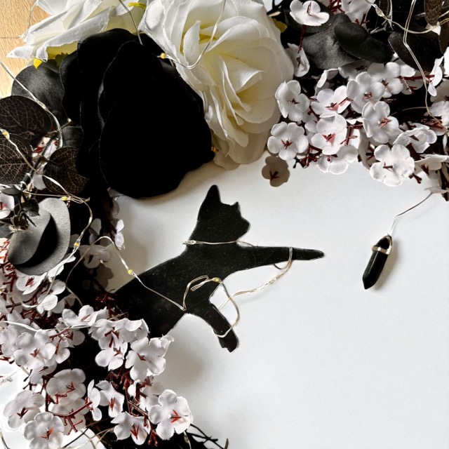 Halve Maan Krans met Kat - verlichting - zwart wit