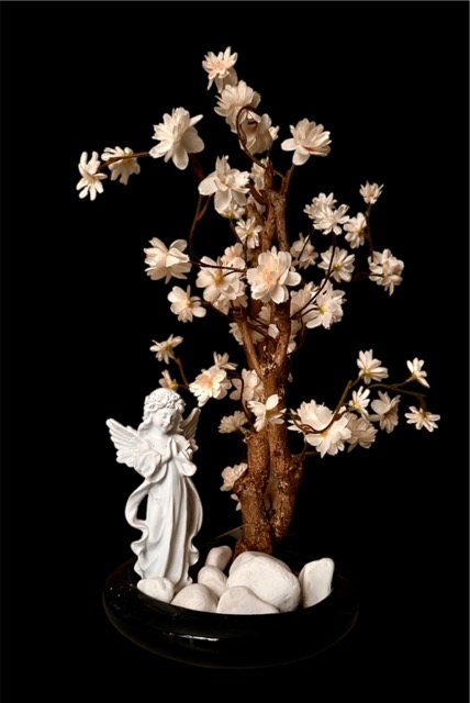 Kunst bloesemboom - Engel van Licht – Bloesem vol Liefde - graf