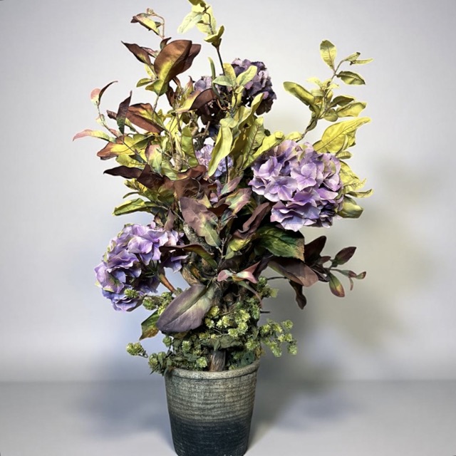Kunstplant - Hortensia struik in landelijke pot – Herfstarrangement met hopranken – 100 cm hoog