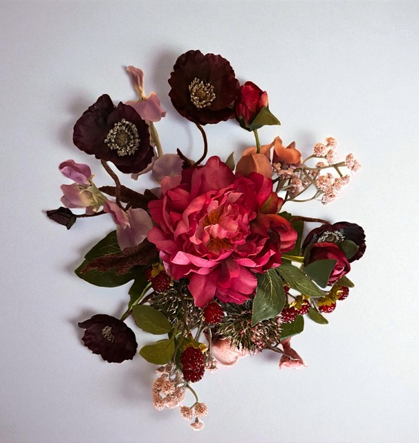 Kunstzijden bloemstuk - Najaarskunstbloemstuk — Diep Rood, Bordeaux