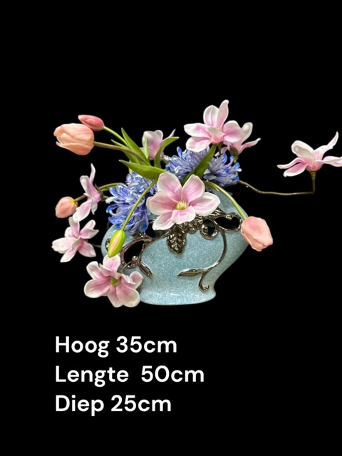 Zijden bloemen - Opengewerkte vaas met kunstbloemen – Blauw & zachtroze in harmonie - 50cm