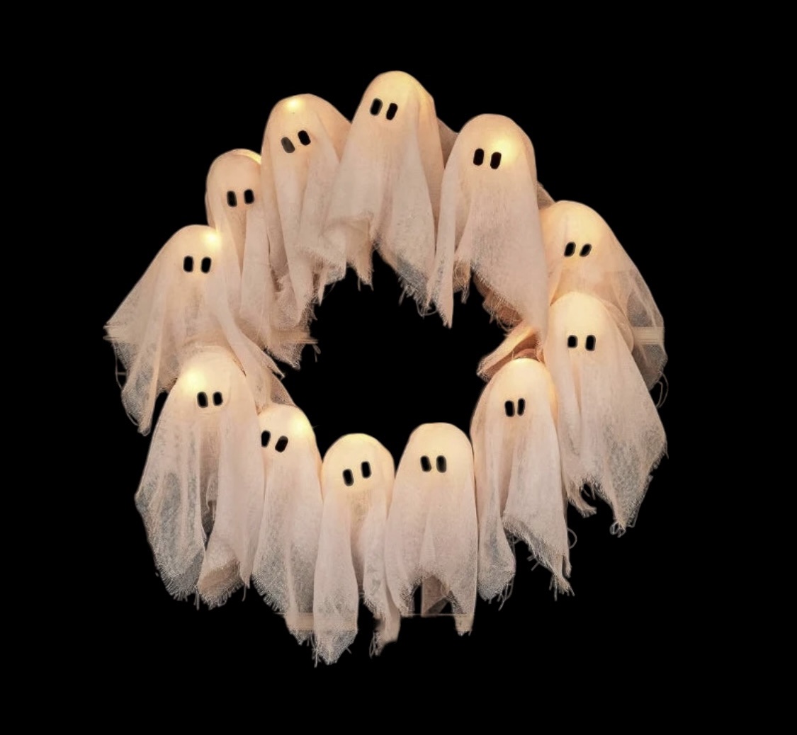 Halloween krans met spookjes – Lichtslinger krans met spooklampjes – Griezelige Halloween decoratie voor deur of muur